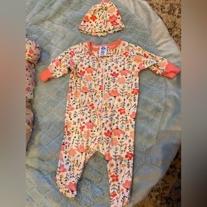 floral newborn matching footie and hat